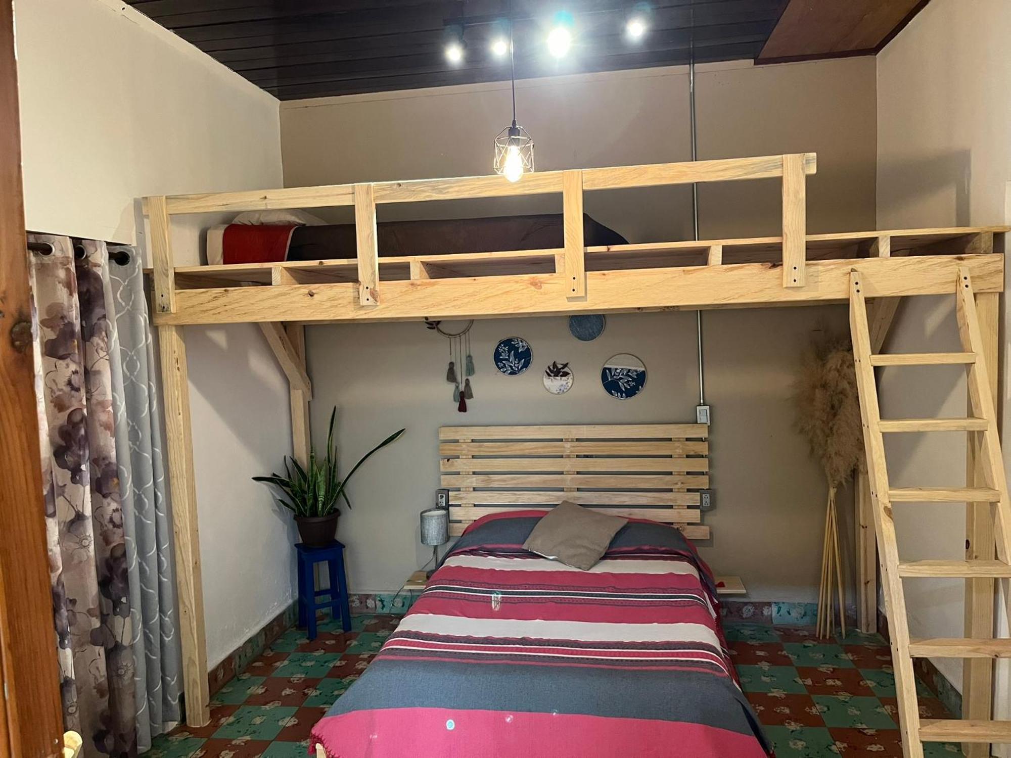 Hostal Casa Gaia San Cristobal de las Casas Bagian luar foto