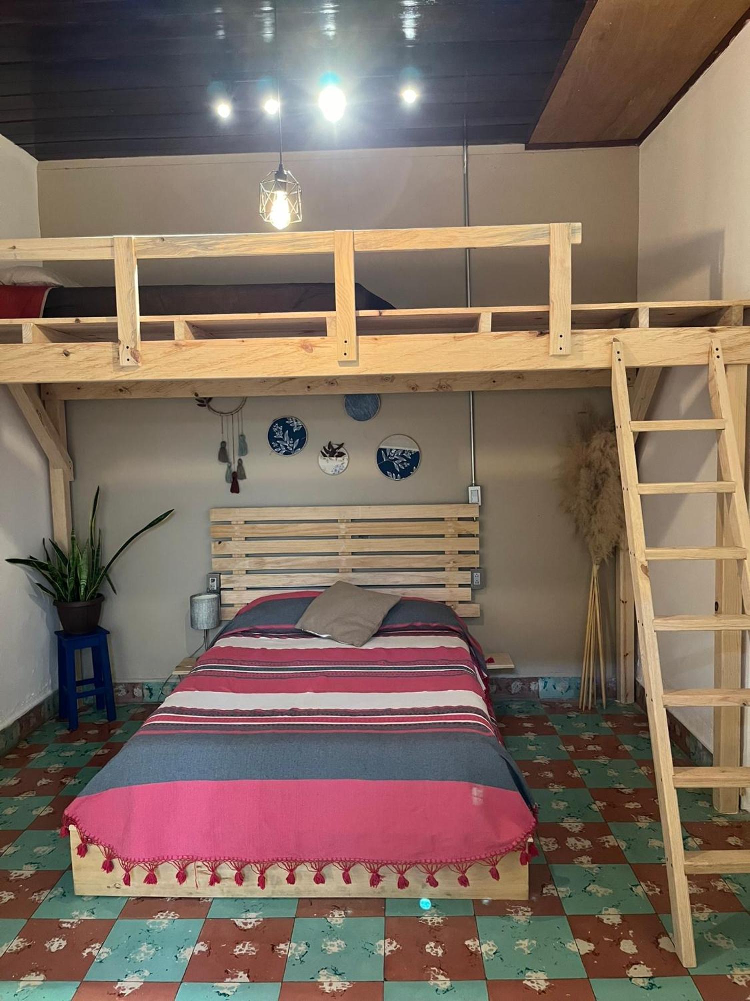 Hostal Casa Gaia San Cristobal de las Casas Bagian luar foto