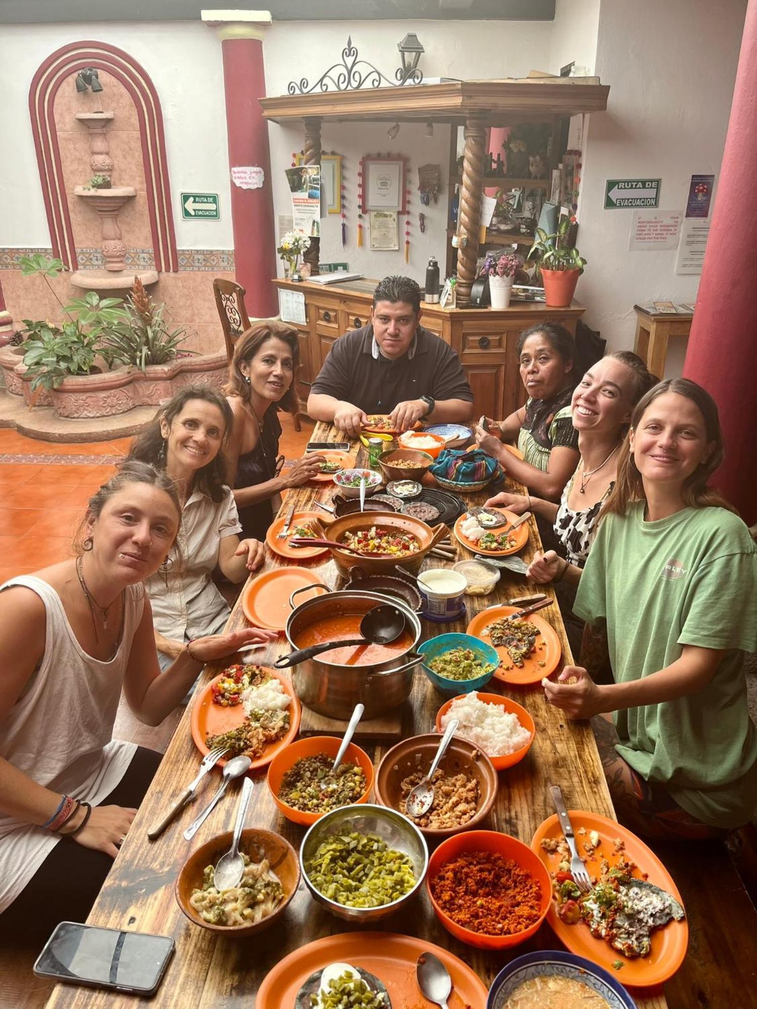 Hostal Casa Gaia San Cristobal de las Casas Bagian luar foto
