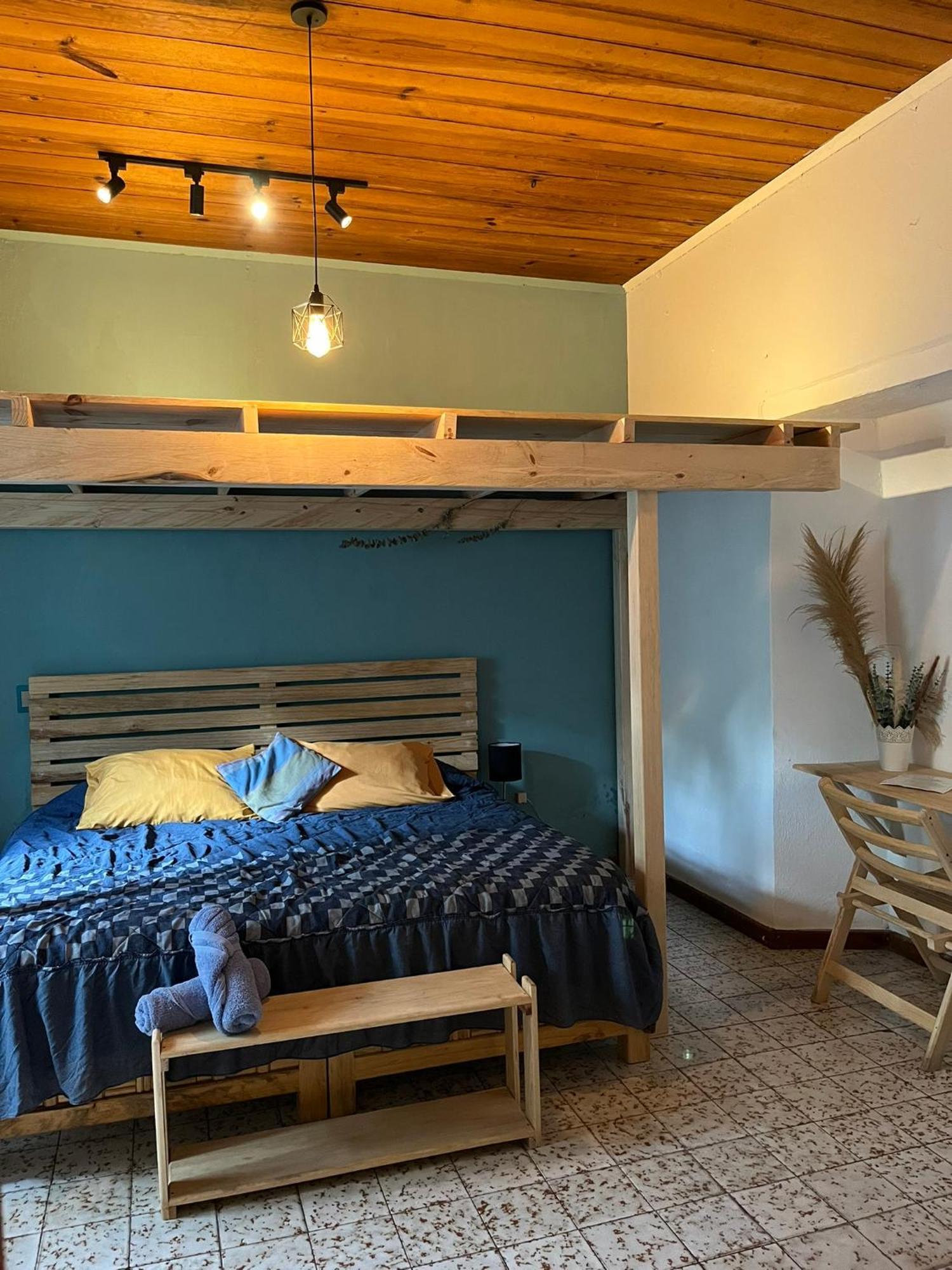 Hostal Casa Gaia San Cristobal de las Casas Bagian luar foto